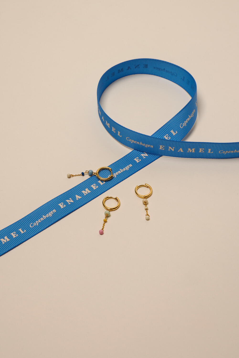 Lola Bold hoops - Blush